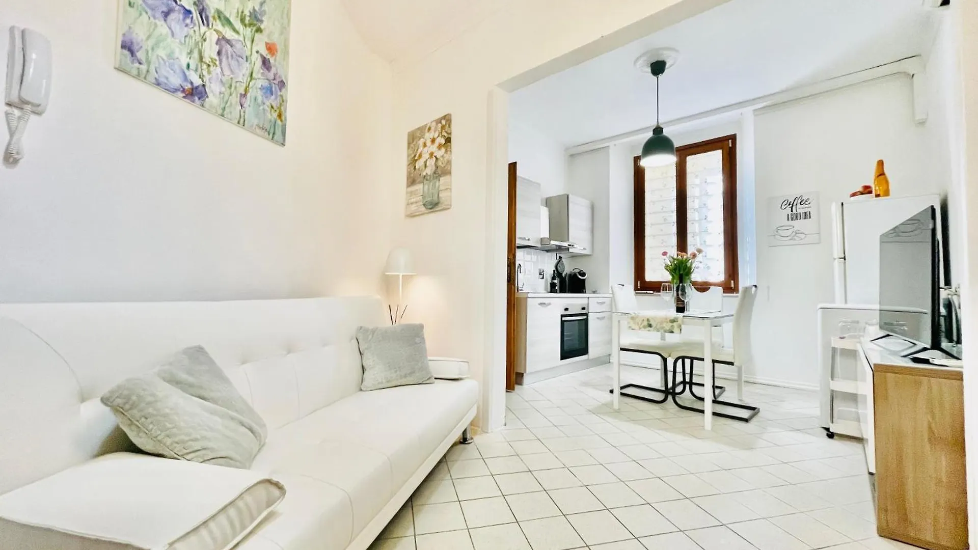Tiny Apartment 8 فلورنس