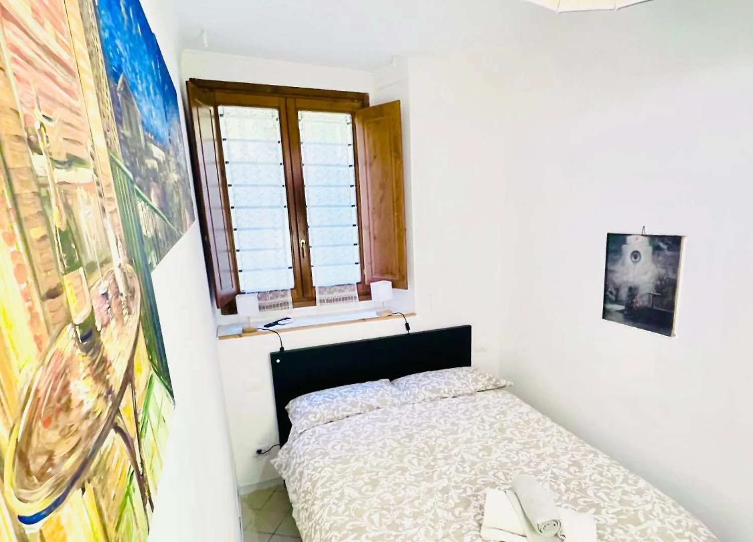 Tiny Apartment 8 Florence
